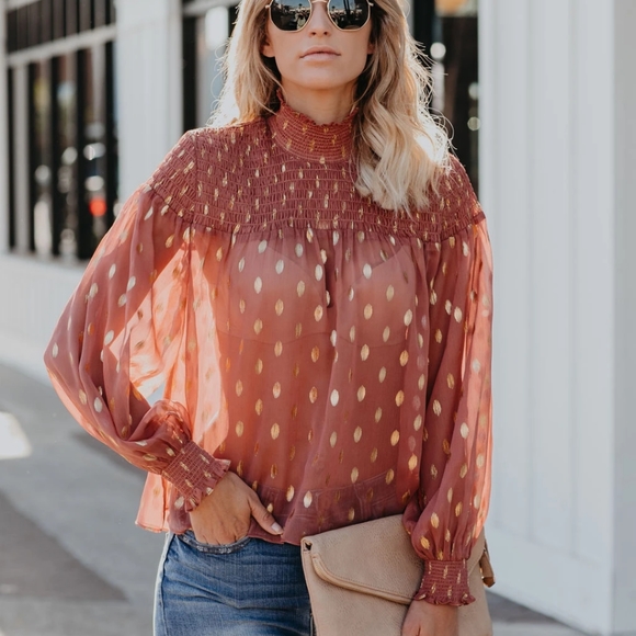 1 left! New Gorgeous Gold polka dot Smocked blouse - Picture 5 of 8